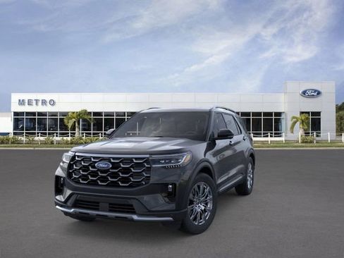 New 2026 Ford Explorer Platinum image 2