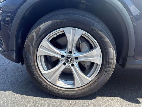 Used 2018 Mercedes-Benz GLC 300 4MATIC image 7