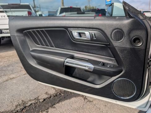 Used 2021 Ford Mustang GT Premium RWD image 12