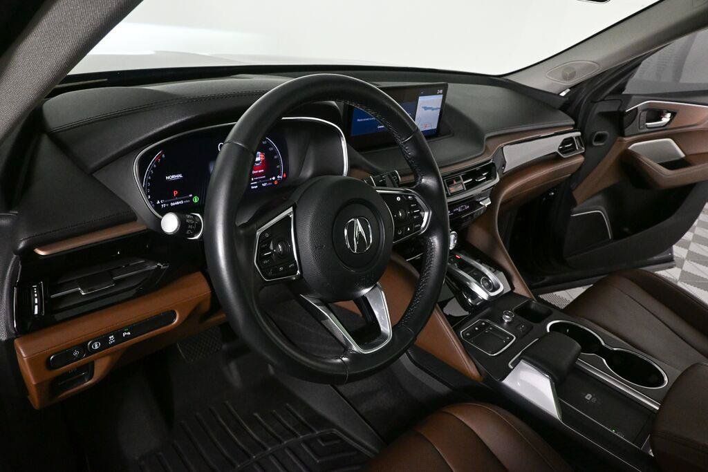 Used 2023 Acura MDX w/ Technology Package FWD image 23