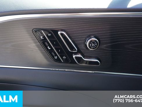 Used 2024 Cadillac Lyriq Luxury AWD/4WD image 54