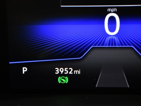 Used 2025 Volkswagen Jetta SE image 14