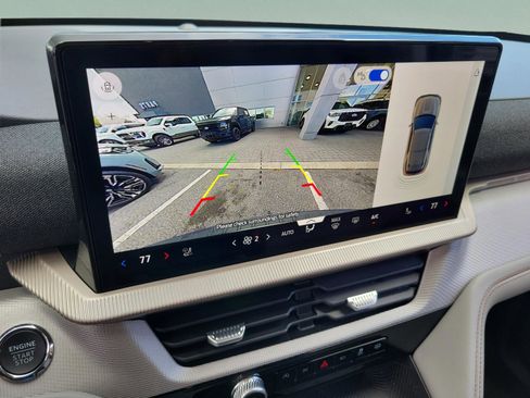 New 2026 Ford Explorer Active w/ Active Comfort Package image 13