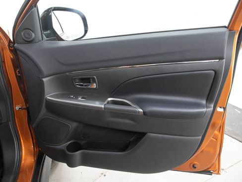 Used 2022 Mitsubishi Outlander Sport ES AWD/4WD image 11