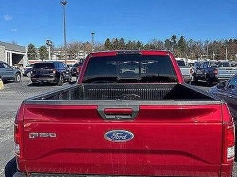 Certified 2017 Ford F150 XLT w/ Equipment Group 302A Luxury image 4