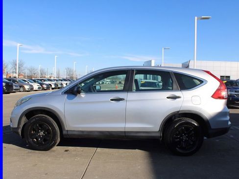 Used 2015 Honda CR-V LX image 4