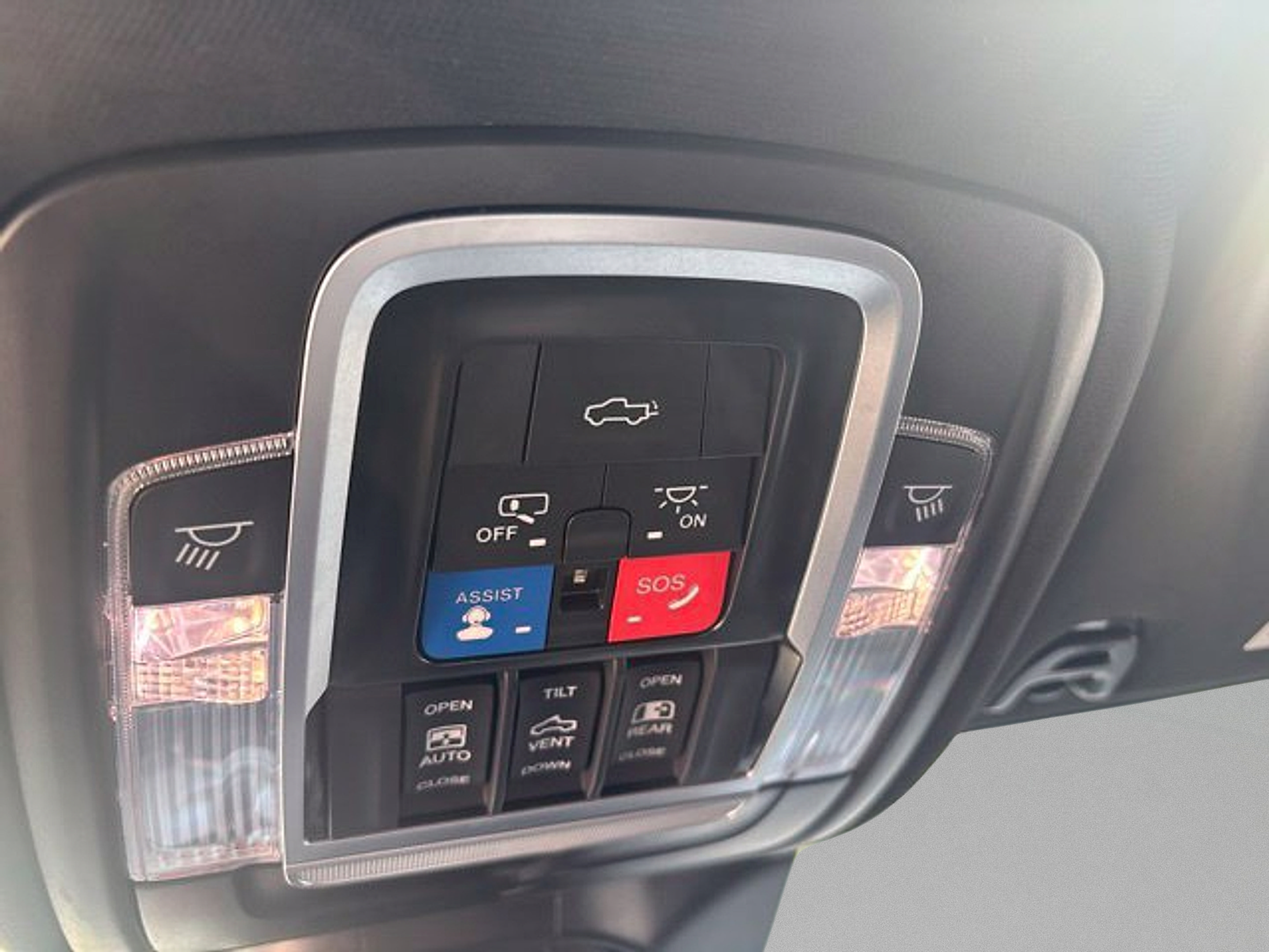 Certified 2024 RAM 2500 Limited AWD/4WD image 15