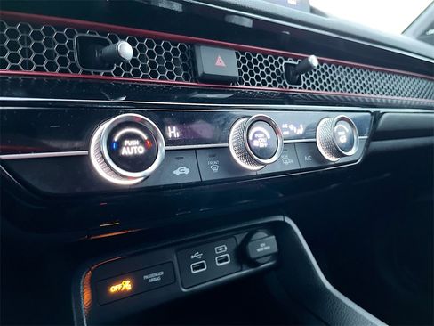 Used 2024 Honda Civic Si image 15