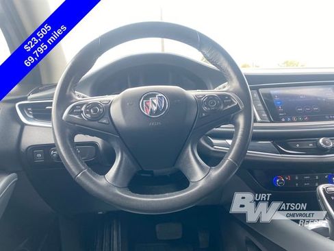 Used 2021 Buick Enclave Essence w/ Sport Touring Edition image 18