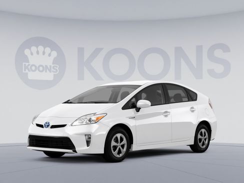 Used 2025 Toyota Prius AWD image 1