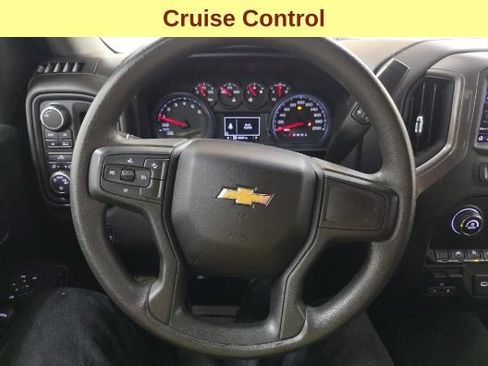 Used 2023 Chevrolet Silverado 1500 Custom AWD/4WD image 11