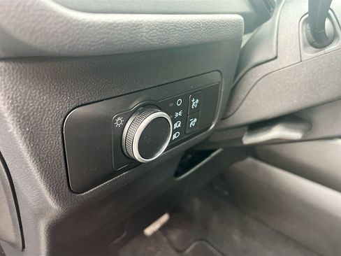 Used 2025 Ford Escape ST-Line FWD image 10
