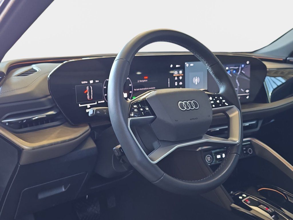 Used 2025 Audi Q5 Premium w/ Convenience Package AWD/4WD image 19