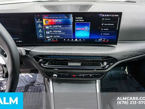 Used 2025 BMW i4 eDrive40 image 40