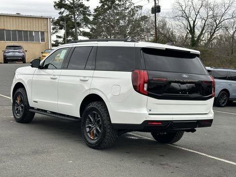 New 2025 Ford Expedition Tremor image 8
