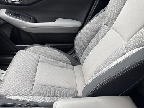 Used 2023 Subaru Outback Premium image 11