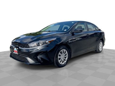 Used 2022 Kia Forte Sedan FWD image 1