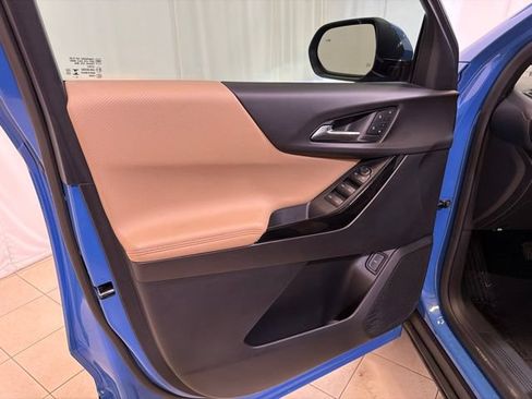 Used 2026 Chevrolet Equinox ACTIV w/ Convenience Package III FWD image 9