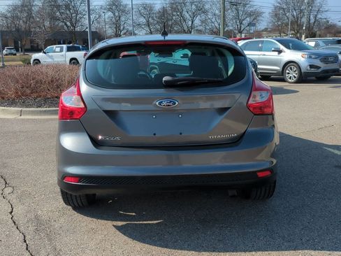 Used 2012 Ford Focus Titanium w/ Cargo Management Pkg image 7