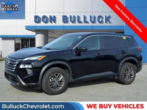 Used 2024 Nissan Rogue S image 1