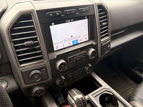 Used 2018 Ford F150 Raptor w/ Equipment Group 802A Luxury image 28