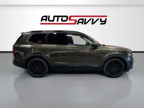 Used 2022 Kia Telluride SX w/ SX Prestige Package AWD/4WD image 8