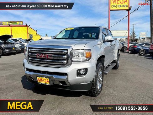 Used 2017 GMC Canyon SLT w/ Driver Alert Package image 3