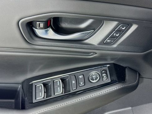 Used 2024 Honda Accord Touring image 22