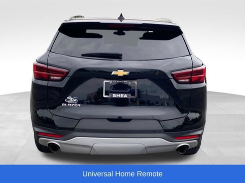 Certified 2024 Chevrolet Blazer LT w/ Convenience Package FWD image 4