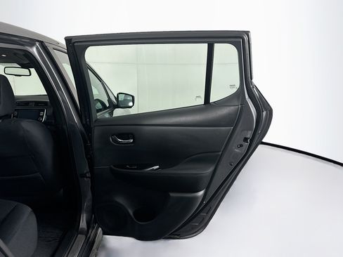 Used 2025 Nissan Leaf SV Plus FWD image 29