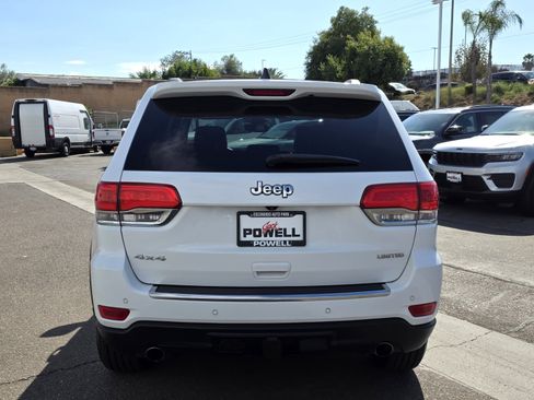 Used 2017 Jeep Grand Cherokee Limited w/ Trailer Tow Group IV AWD/4WD image 4