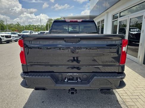 Certified 2025 Chevrolet Silverado 1500 High Country w/ Midnight Edition AWD/4WD image 7
