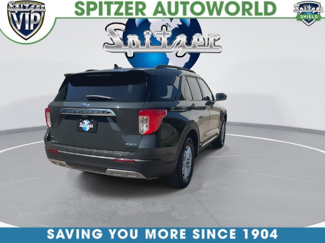 Used 2023 Ford Explorer XLT AWD/4WD image 14