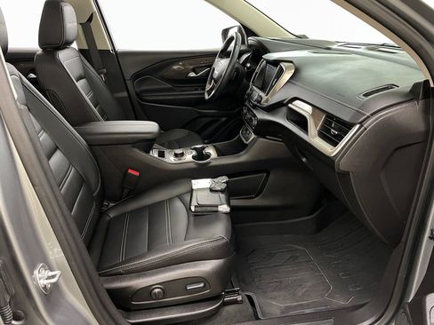 Certified 2024 GMC Terrain Denali w/ Denali Premium Package AWD/4WD image 40