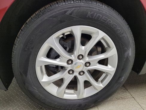 Used 2020 Chevrolet Equinox LT FWD image 31