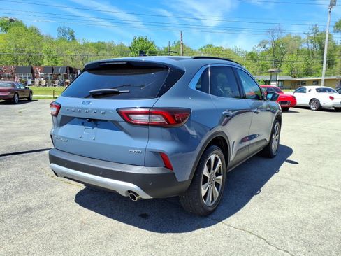 Used 2025 Ford Escape Platinum AWD/4WD image 3