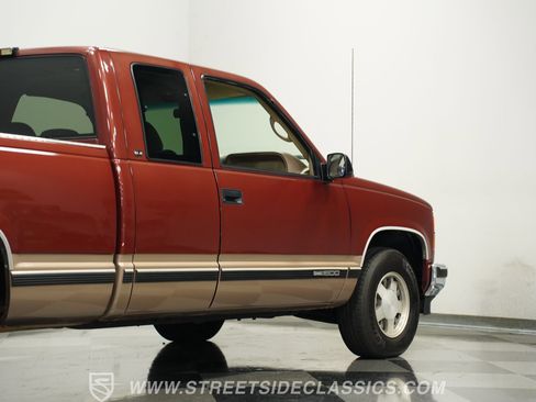 Used 1998 GMC Sierra 1500 2WD Extended Cab w/ Imagemax Pkg image 27
