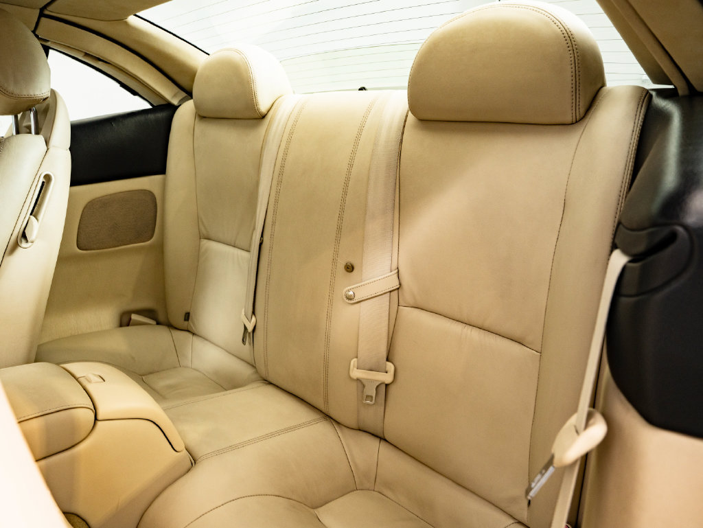 Used 2004 Lexus SC 430 Convertible w/ Preferred Accessory Pkg RWD image 48