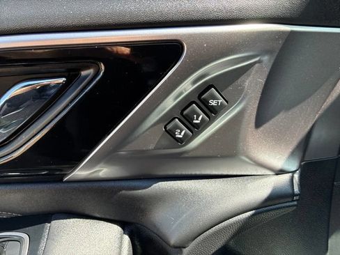 Used 2024 Subaru Legacy Limited AWD/4WD image 20