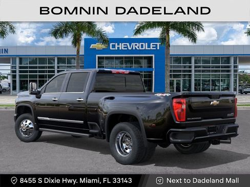 New 2026 Chevrolet Silverado 3500 High Country w/ High Country Premium Package AWD/4WD image 4