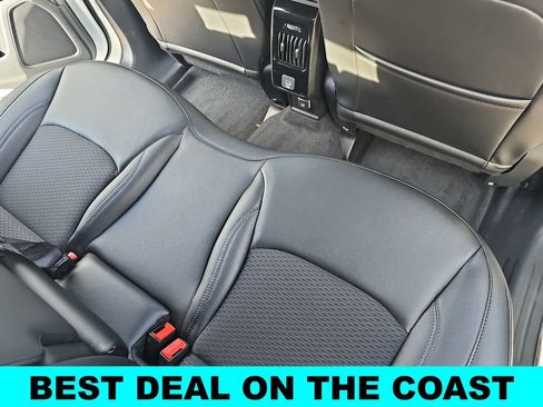 New 2026 Jeep Compass Latitude image 11