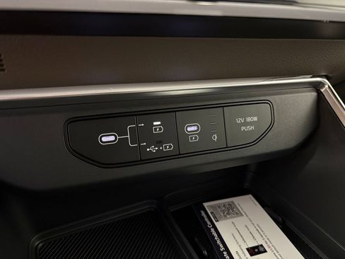 New 2026 Kia Carnival EX image 29