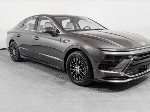 Used 2025 Hyundai Sonata SEL FWD image 8