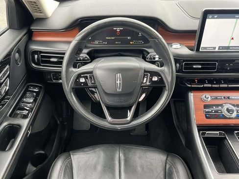 Used 2021 Lincoln Aviator Reserve w/ Elements Package Plus image 19
