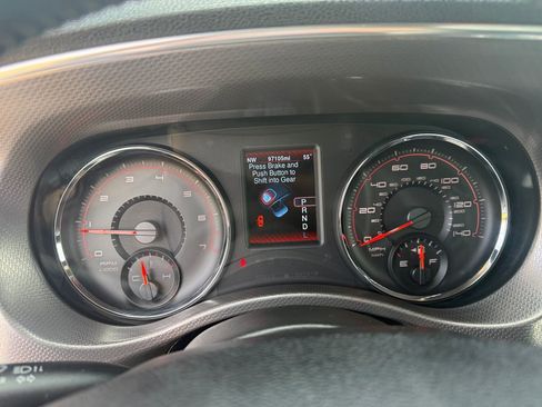 Used 2013 Dodge Charger SXT Plus RWD image 3
