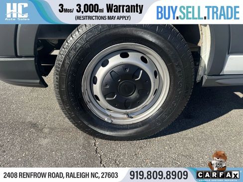 Used 2016 Ford Transit 250 130 Low Roof image 12