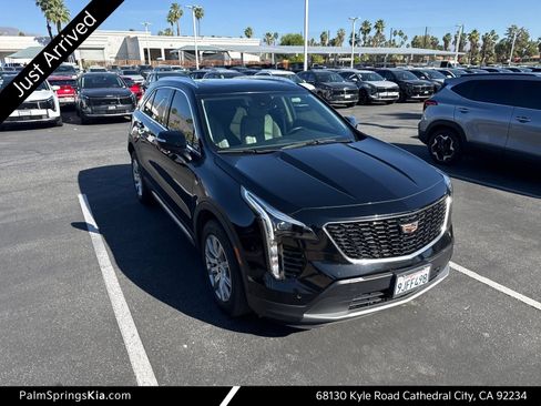 Used 2023 Cadillac XT4 Premium Luxury image 1
