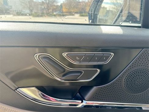 New 2026 Lincoln Corsair Premiere image 12