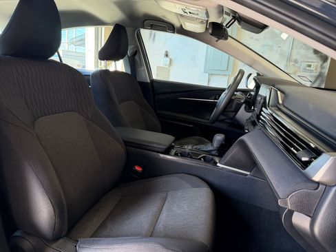 Used 2025 Toyota Camry LE image 35