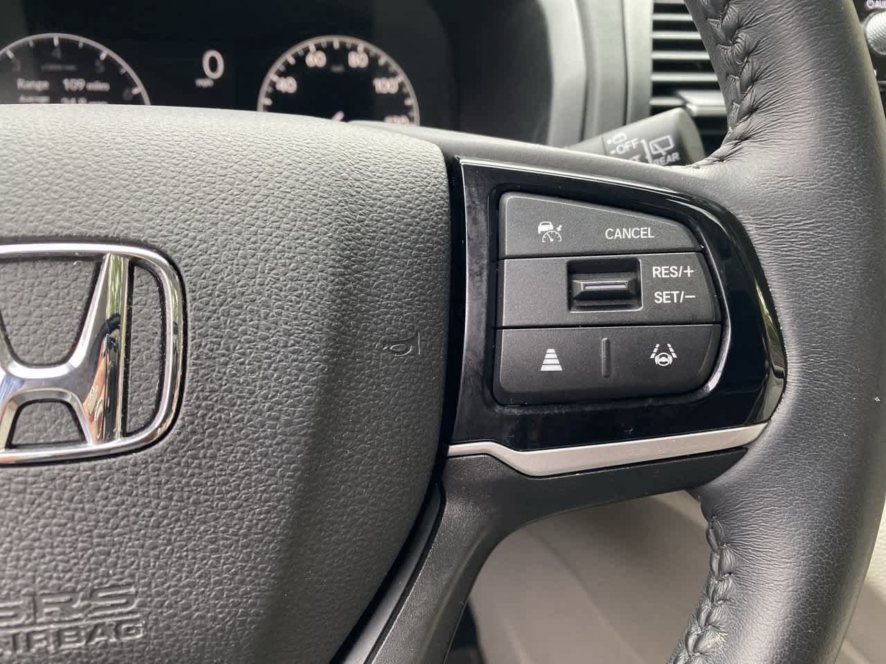 Used 2025 Honda Odyssey EX-L image 21